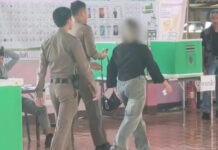 Thai poll worker held over alleged 14-ballot stuffing Thai poll worker held over alleged 14-ballot stuffing
