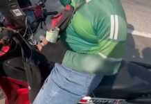 Rider criticised after bullying overweight passenger in Udon Thani