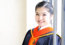 Thai teen earns bachelor’s degree with honours at 16
