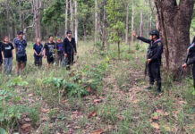 Eight held crossing border after scam job offers in Cambodia Eight held crossing border after scam job offers in Cambodia