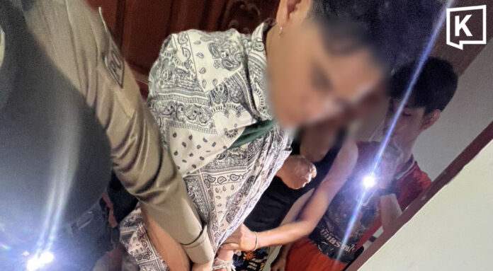 Man kills girlfriend, relative in Kalasin house attack Man kills girlfriend, relative in Kalasin house attack
