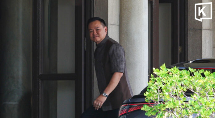 Thai PM calls special Cabinet meeting over fuel crisis