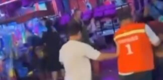 Pattaya motorcycle taxi drivers attack foreign tourists after Songkran water incident