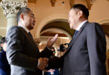 ‘Very handsome’: Wang Yi’s compliment sparks smiles in meeting with Thai PM