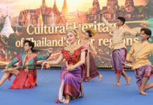 20,000 Vietnamese celebrate Thai culture at Thai Festival in Hanoi