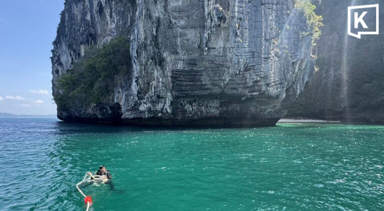 Coral in Ao Nang show 20 paling bleaching feared 2