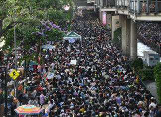 Global praise for Thai Songkran as major world event Global praise for Thai Songkran as major world event