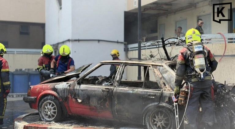 Motorbike fire spreads to car in Bangkok quickly contained 3