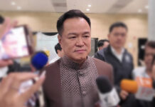 Thai PM evades questions on refinery, fuel probe Thai PM evades questions on refinery, fuel probe