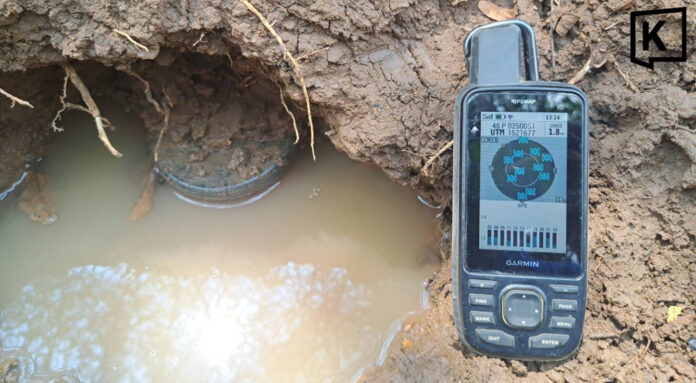 Thai army clears mines on border, finds 32 more Thai army clears mines on border, finds 32 more