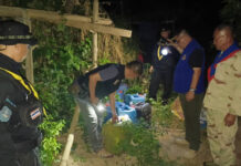 Thai officials seize fuel bound for Myanmar at border Thai officials seize fuel bound for Myanmar at border