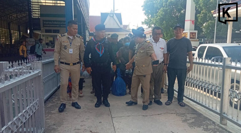 Thailand deports 106 Cambodian migrants at border crossing