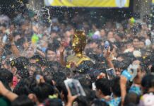 Nong Khai marks Songkran with sacred Luang Pho Phra Sai procession