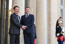 Anutin and Macron agree to deepen ties in aerospace, clean energy and cybersecurity