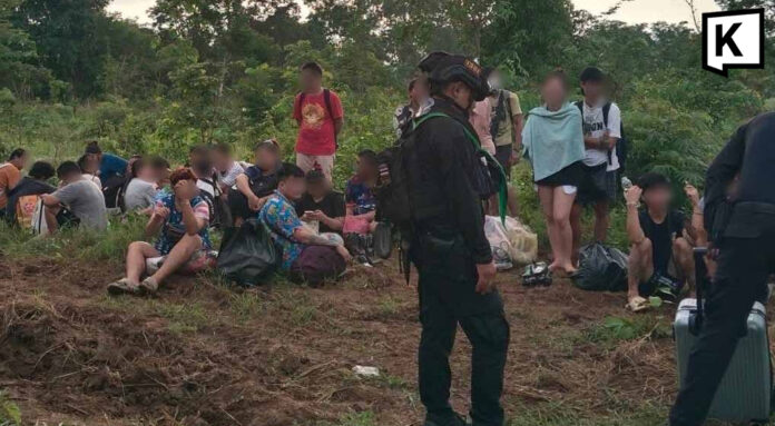 24 Thais arrested near Cambodian border over “mule accounts”