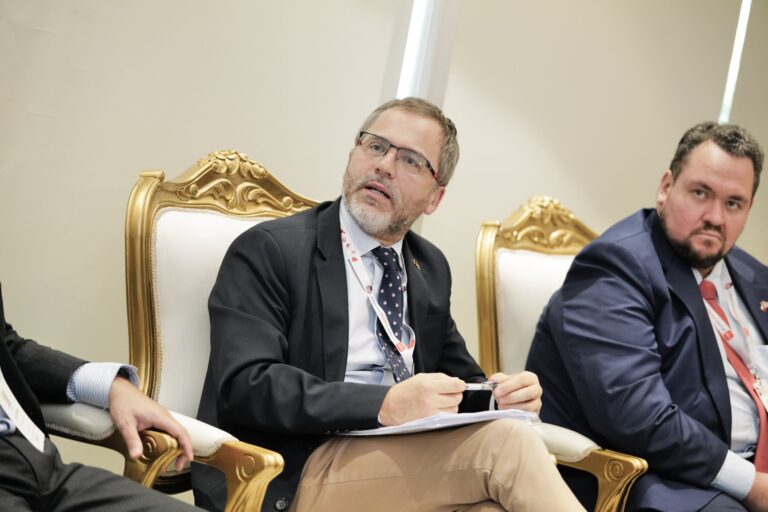 Fernandez dg ProChile and Salas cda