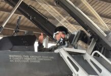 Supreme commander joins F-16 patrol flight to inspect border areas