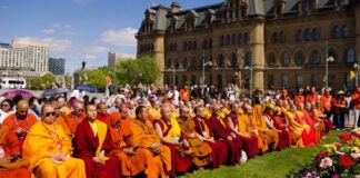 Over 500 Buddhists gather at Canada’s Parliament Hill for Vesak