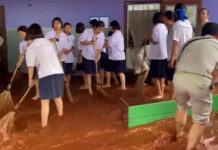 Flash floods hit Tak school after five days of rain Flash floods hit Tak school after five days of rain