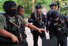 Ratchaburi drug suspect dies after opening fire on police team.