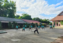 Aerobics in cemetery becomes talk of Phayao district Aerobics in cemetery becomes talk of Phayao district