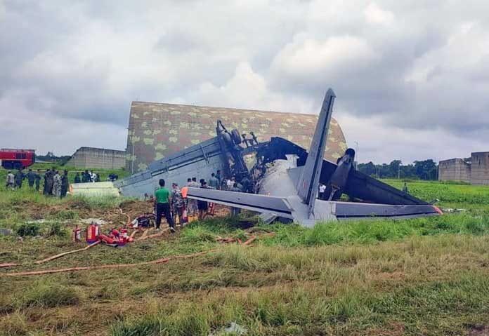 FivekilledinIndianmilitarytransportplanecrash 03