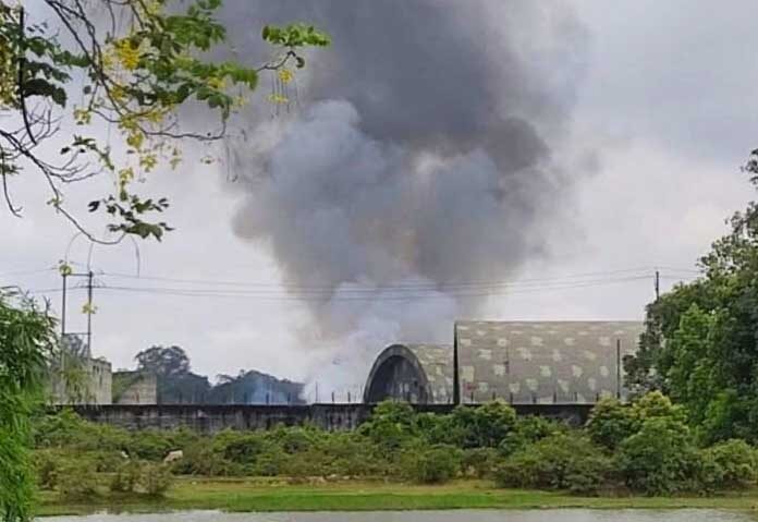FivekilledinIndianmilitarytransportplanecrash 04