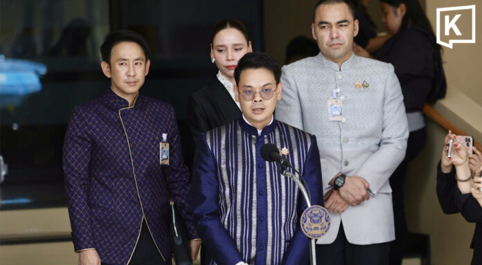 Thai minister admits knowing winner of 1.62 billion baht AI contract Thai minister admits knowing winner of 1.62 billion baht AI contract
