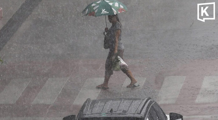 Thailand Warns of Heavy Rain and Flood as Monsoon Hits 63 Provinces Thailand Warns of Heavy Rain and Flood as Monsoon Hits 63 Provinces