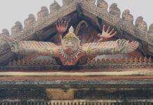 The world’s only “Flying Garuda” sculpture found at Ang Thong temple hall The world's only “Flying Garuda” sculpture found at Ang Thong temple hall