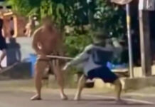 Foreign tourist wields metal pipe, ends up bloodied by Thai Krabi-Krabong skills Foreign tourist wields metal pipe, ends up bloodied by Thai Krabi-Krabong skills