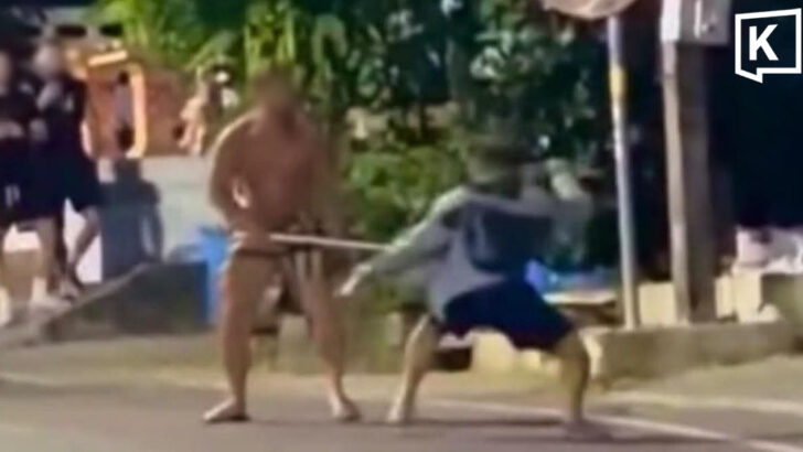 Foreign tourist wields metal pipe, ends up bloodied by Thai Krabi-Krabong skills