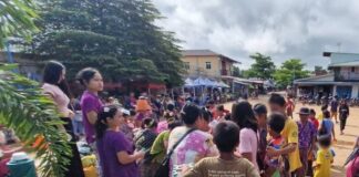 Myanmar clashes force thousands to flee near Thai border