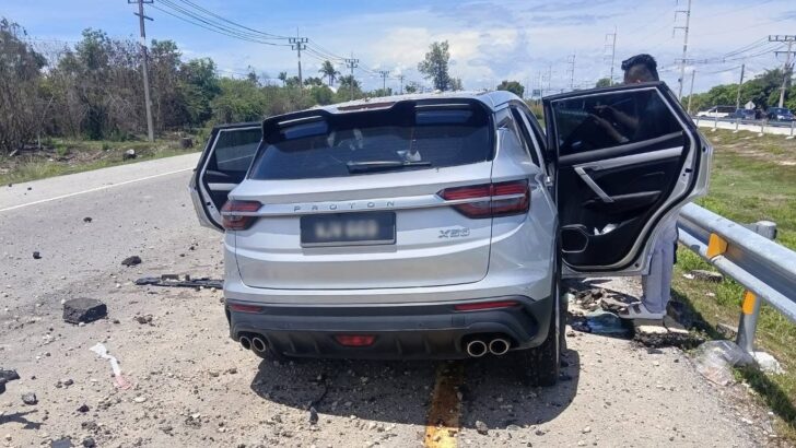 Two Malaysian tourists injured in bomb blast in Narathiwat