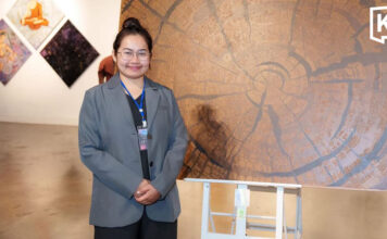 From criticism to canvas: Thai artist paints 1,000 works to clear student debt From criticism to canvas: Thai artist paints 1,000 works to clear student debt