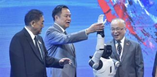 Anutin vows support for Chinese investment at Thailand-China expo