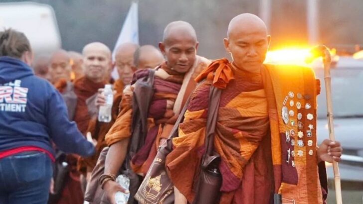 US-based Walk for Peace monks mourn Thai monks killed in Mukdahan tragedy