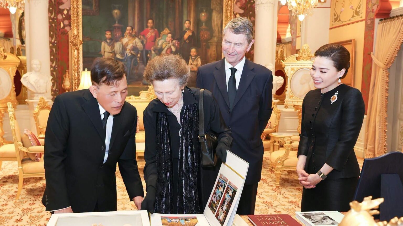 king-queen-receive-princess-anne-during-official-visit-to-thailand