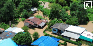 Heavy rain floods homes as Chiang Rai rivers surge higher