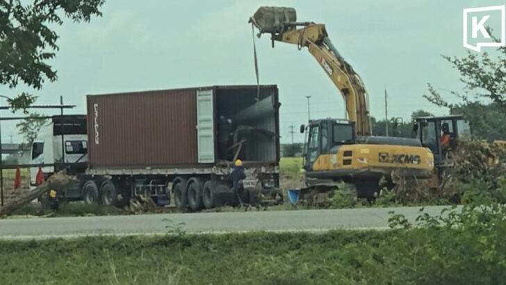 Chinese-backed ore processing plant halted amid pollution concerns