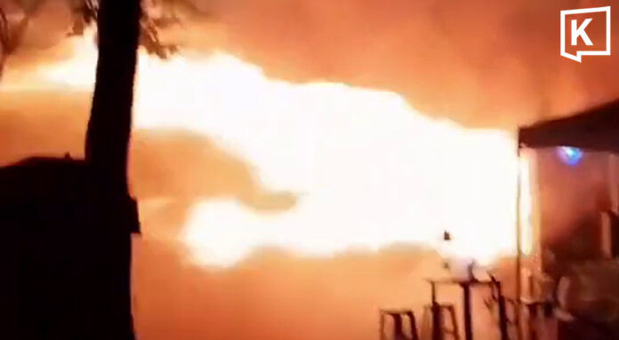 Flashover and backdraft Hidden fire dangers explained Flashover and backdraft: Hidden fire dangers explained