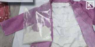 Silk shirts used to hide heroin in overseas parcel plot Silk shirts used to hide heroin in overseas parcel plot
