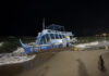 Tourist boat wrecked after waves smash it onto Pattaya beach Tourist boat wrecked after waves smash it onto Pattaya beach