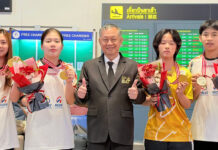 Thai youth shuttlers return home after winning three golds Thai youth shuttlers return home after winning three golds