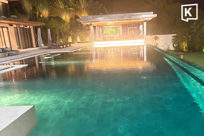 pool-villa