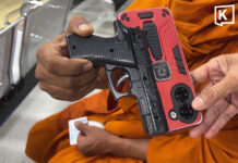 Monk’s phone case mistaken for gun at Chai Nat hospital