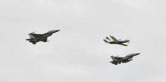 PM Anutin flies his own plane to Korat, escorted by 3 F-16s
