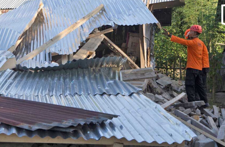 An 84-year-old paralysed woman was found alive three days after Flores earthquake An 84-year-old paralysed woman was found alive three days after Flores earthquake