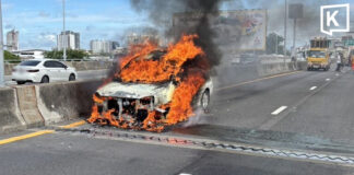 Car bursts into flames on Si Rat Expressway in Bangkok Car bursts into flames on Si Rat Expressway in Bangkok