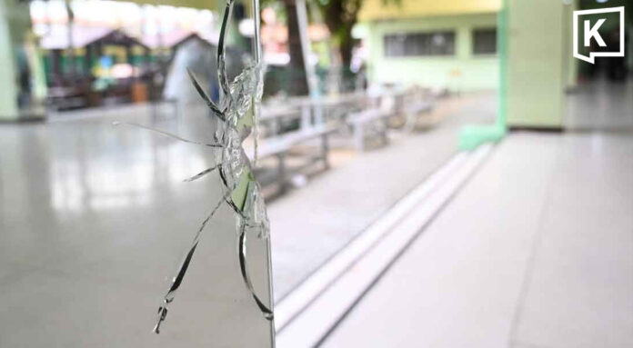 Classmates say student gunman sought Thai language teacher over grade dispute Classmates say student gunman sought Thai language teacher over grade dispute